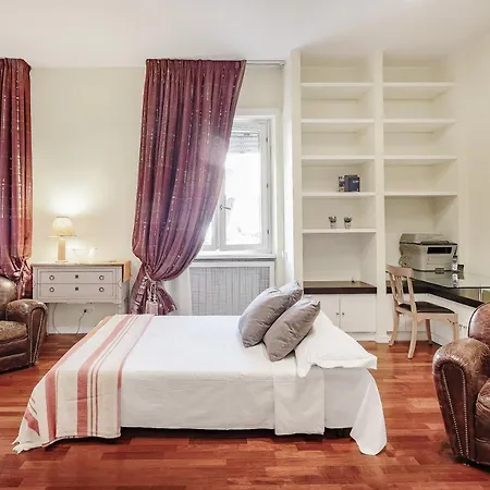 Apartmán Charming 2 Bed Flat In Prati *