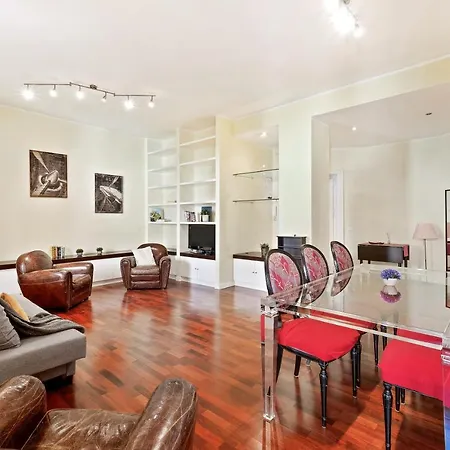 Charming 2 Bed Flat In Prati