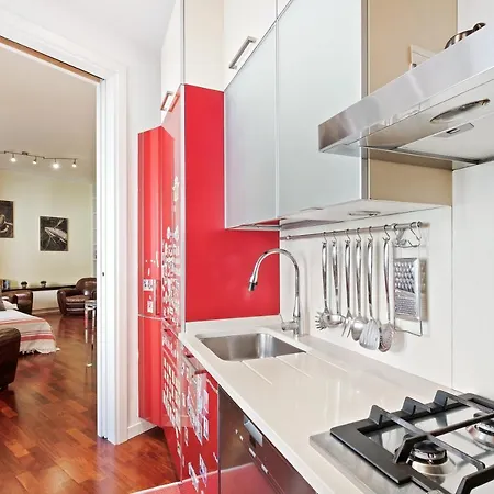 Charming 2 Bed Flat In Prati Appartement
